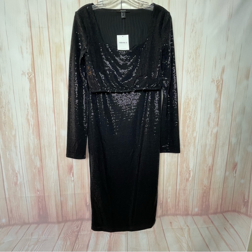 Forever 21 Black Sequin Long Sleeve Crop Top and Pencil Skirt Dress Set NWT (L)